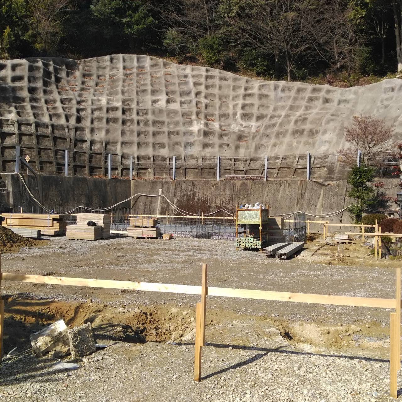龍雲院、基礎鉄筋。